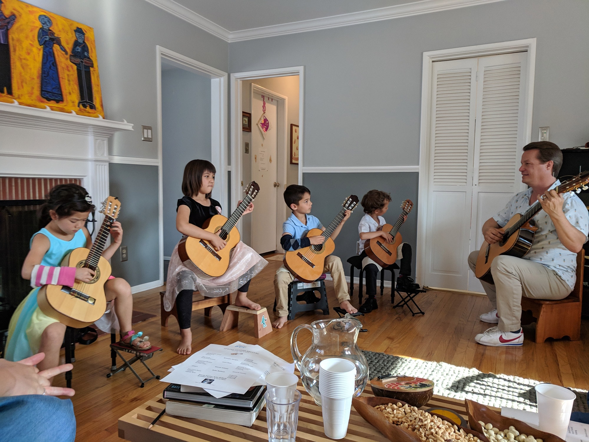 Guitar students group rehearsal with Felix Bullock